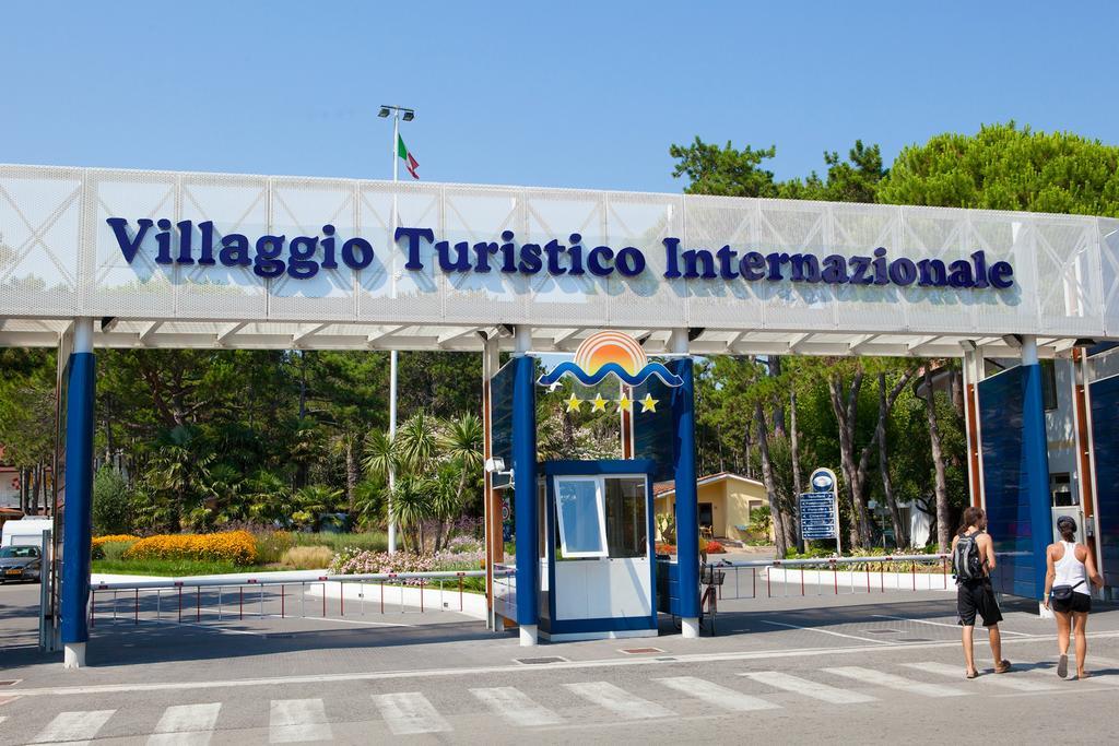 Villaggio Turistico Internazionale Бибионе Экстерьер фото